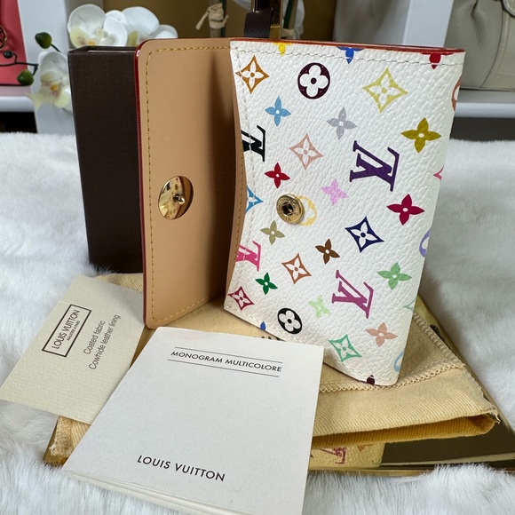 Louis Vuitton Small Wallet Card Coins Case
Porte Monnaie Cozy Multicolor - Picture 6 of 15